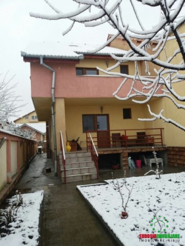 vila-deosebita-de-inchiriat-in-sibiu-zona-calea-poplacii-7